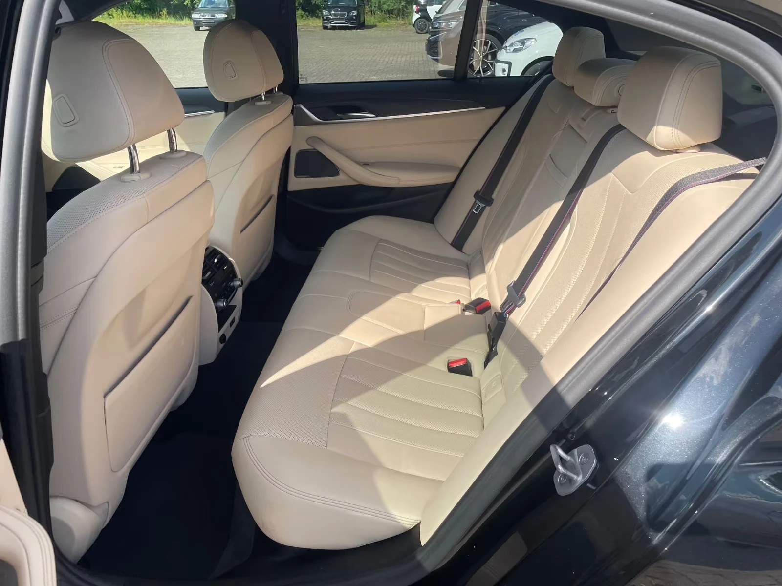 BMW 530 M/286HP/SHDOW-LINE/19/HARMAN/CAM/DIGITAL/726v | Mobile.bg   13