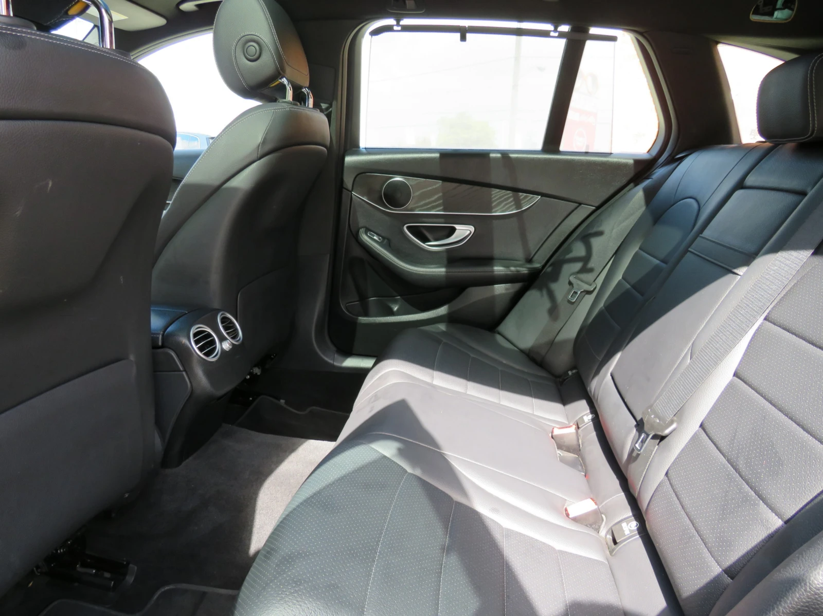 Mercedes-Benz C 300 4Matic 9G-Tronic * PANO*  | Mobile.bg   15