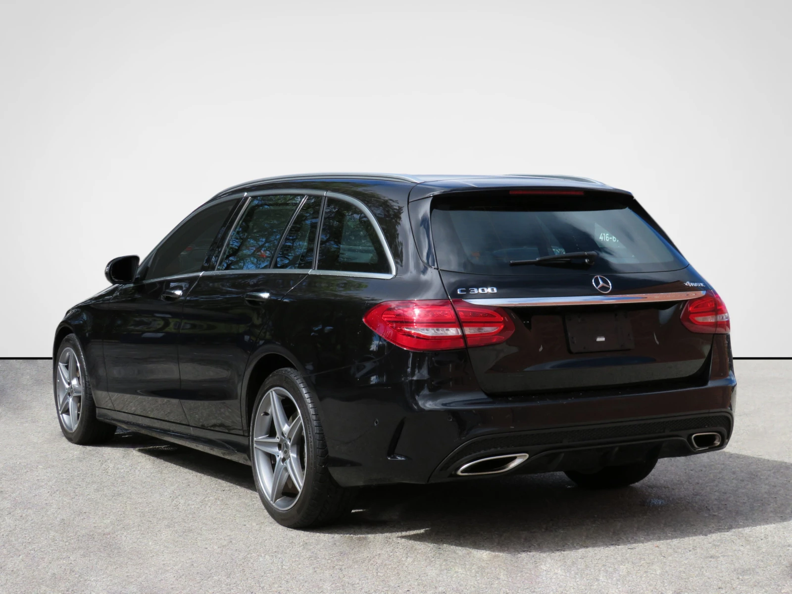 Mercedes-Benz C 300 4Matic 9G-Tronic * PANO*  - изображение 2