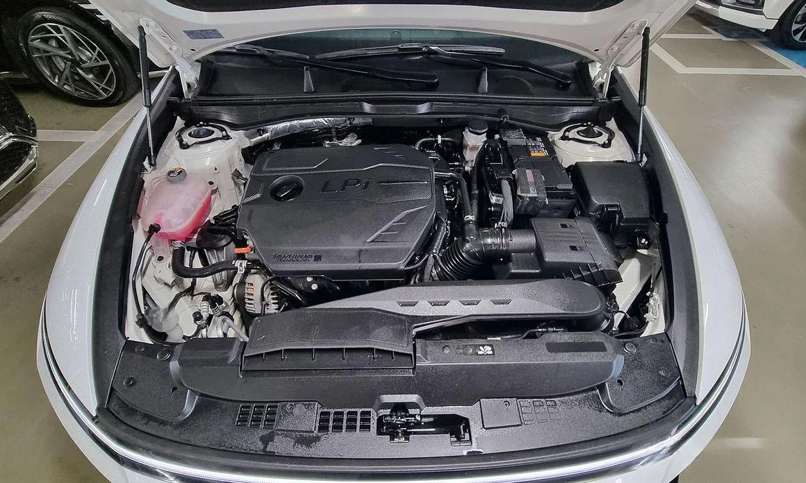 Hyundai Sonata 2.0 LPG Business 1 * НАЙ-ДОБРА ЦЕНА В БЪЛГАРИЯ*  - изображение 6