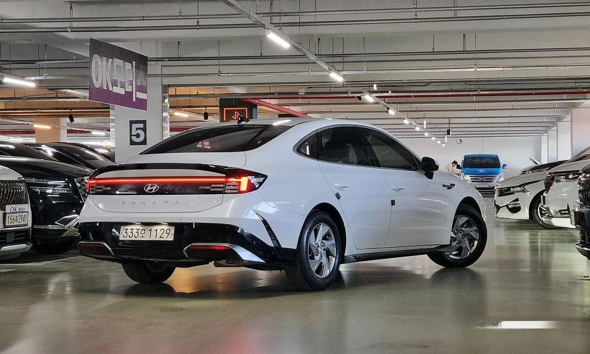 Hyundai Sonata 2.0 LPG Business 1 * НАЙ-ДОБРА ЦЕНА В БЪЛГАРИЯ*  - изображение 2