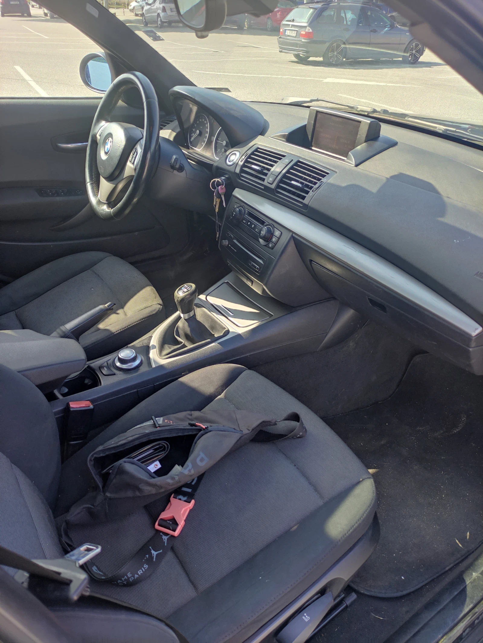 BMW 120 2.0d, снимка 7 - Автомобили и джипове - 53707648