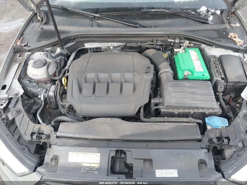 Audi A3 2.0l Premium 45 Tfsi S Line Quattro S Tronic, снимка 10 - Автомобили и джипове - 53872140