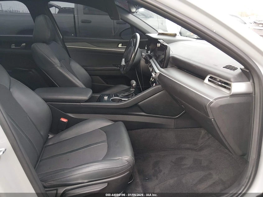 Kia K5 1.6l Gt-Line, снимка 5 - Автомобили и джипове - 53906641