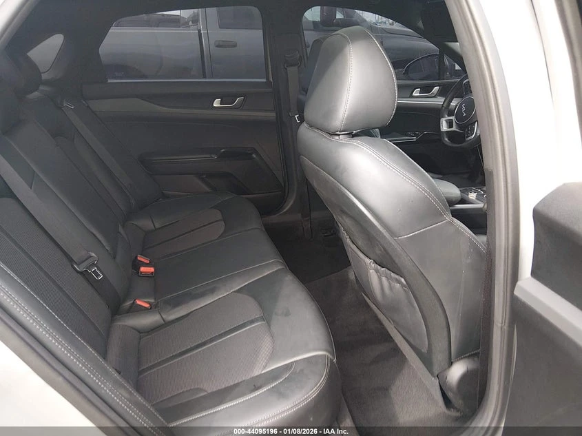 Kia K5 1.6l Gt-Line, снимка 8 - Автомобили и джипове - 53906641