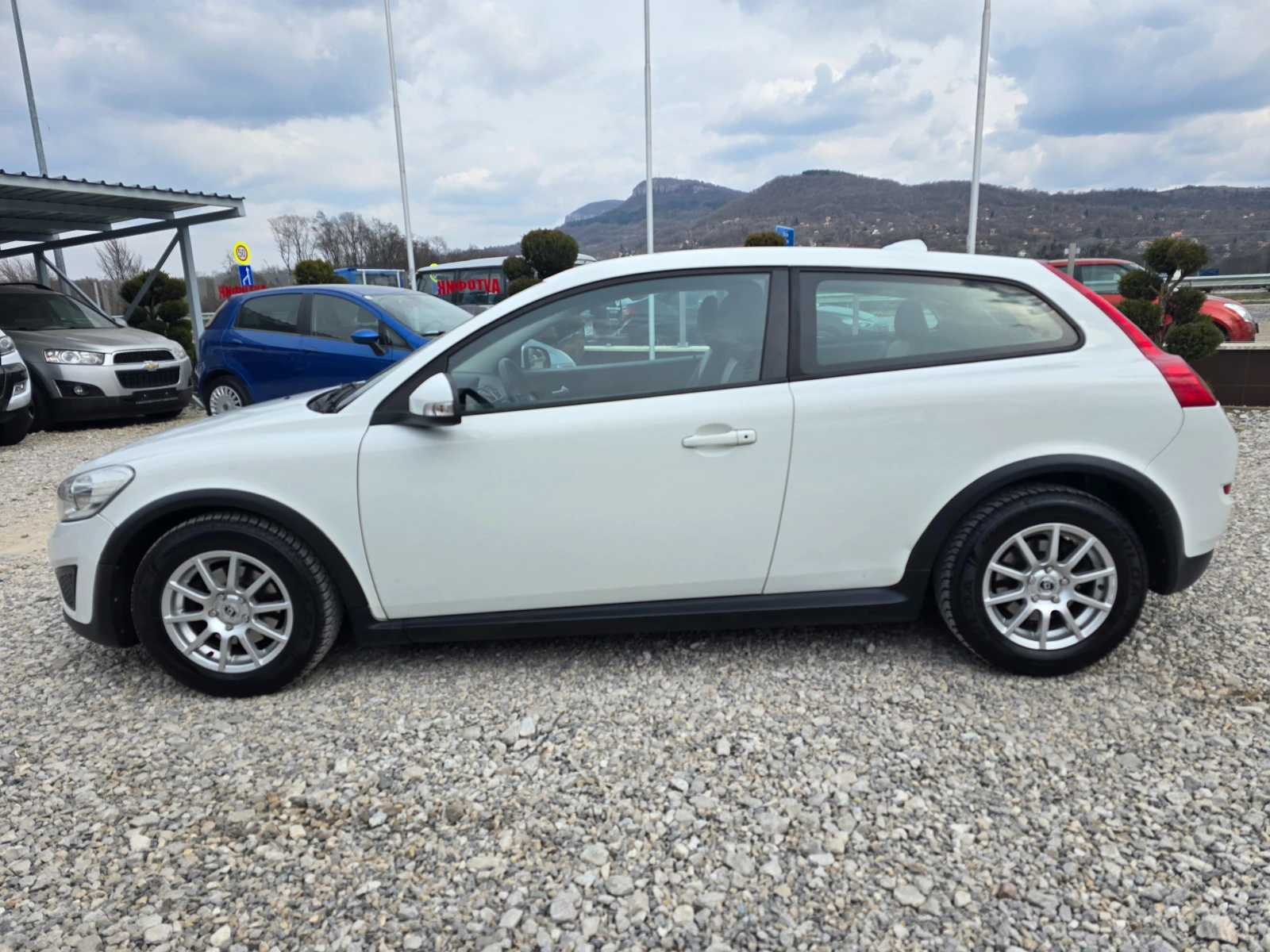 Volvo C30 1.6d 114�� ! ! ����������� | Mobile.bg � ����������� 2