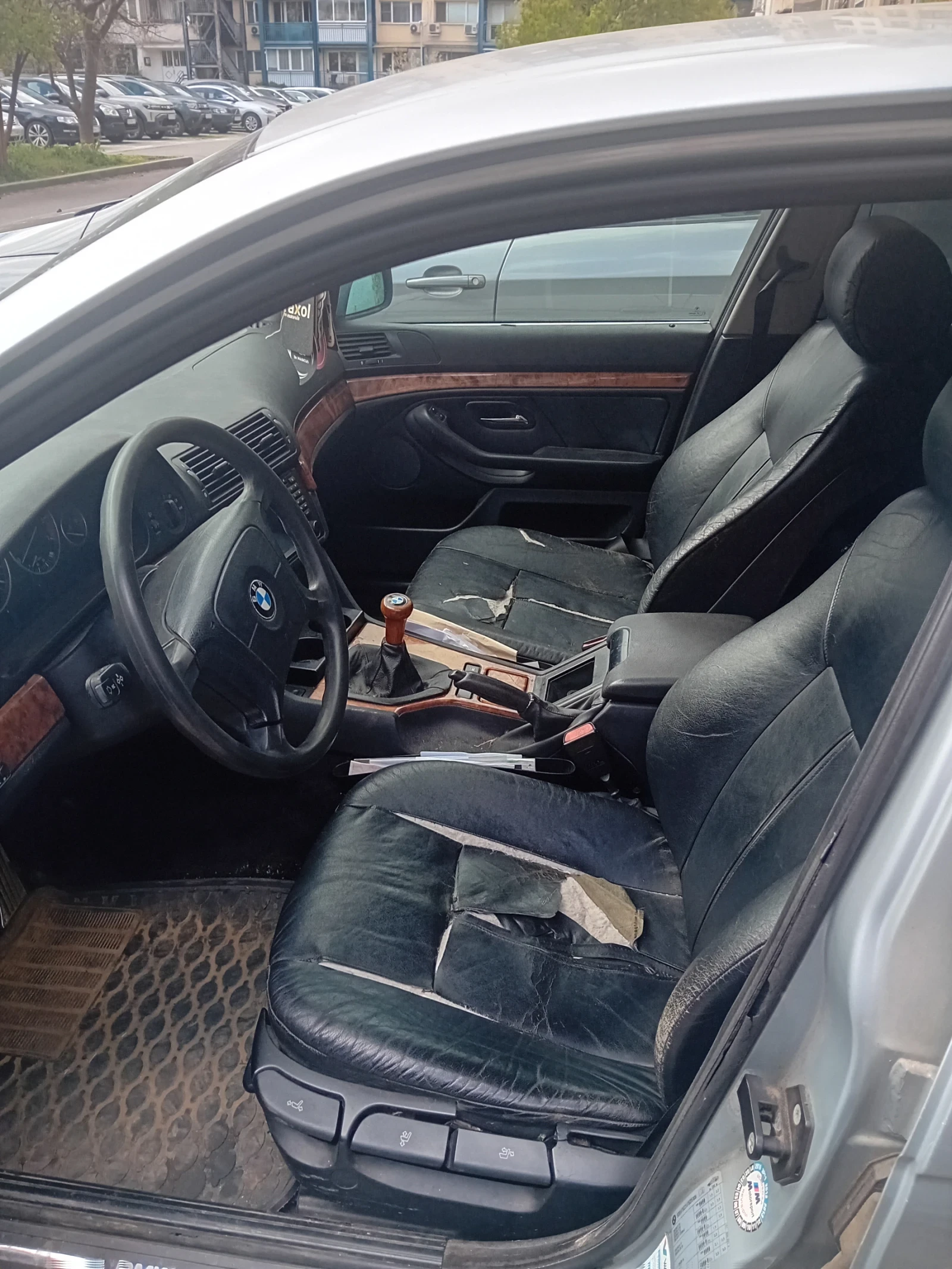 BMW 318 Има газов иженкцион, снимка 6 - Автомобили и джипове - 54149082