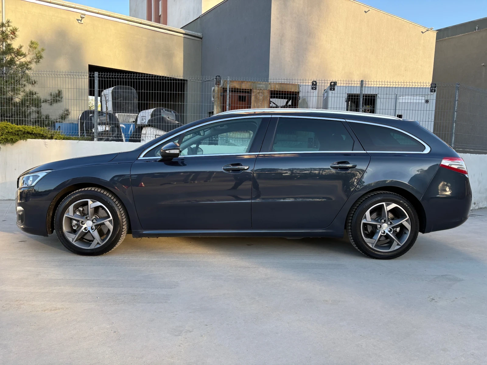 Peugeot 508 2.0 Blue HDI 180kc Automatic, снимка 3 - Автомобили и джипове - 54316232