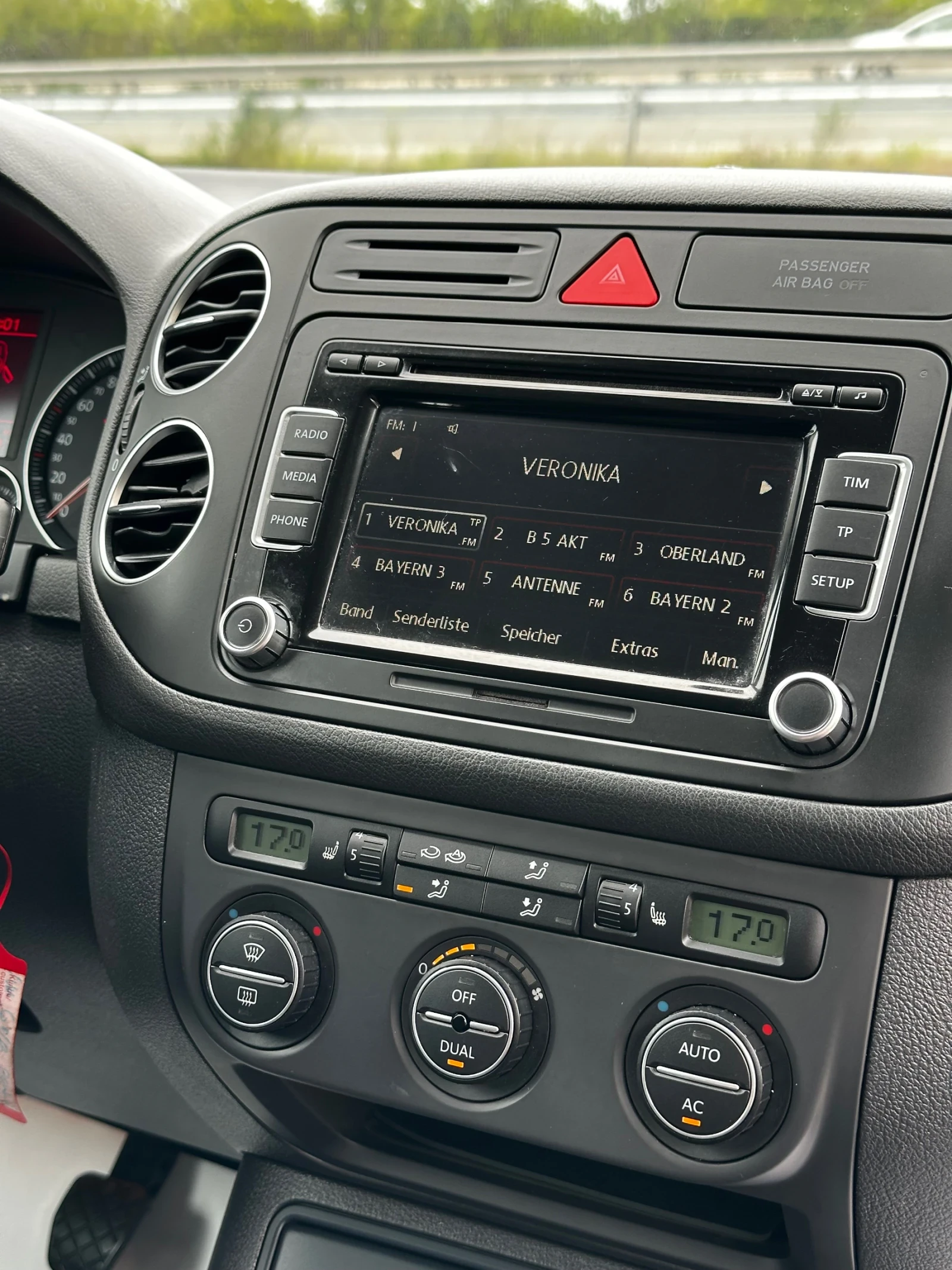 VW Golf Plus 2.0, снимка 14 - Автомобили и джипове - 54333967