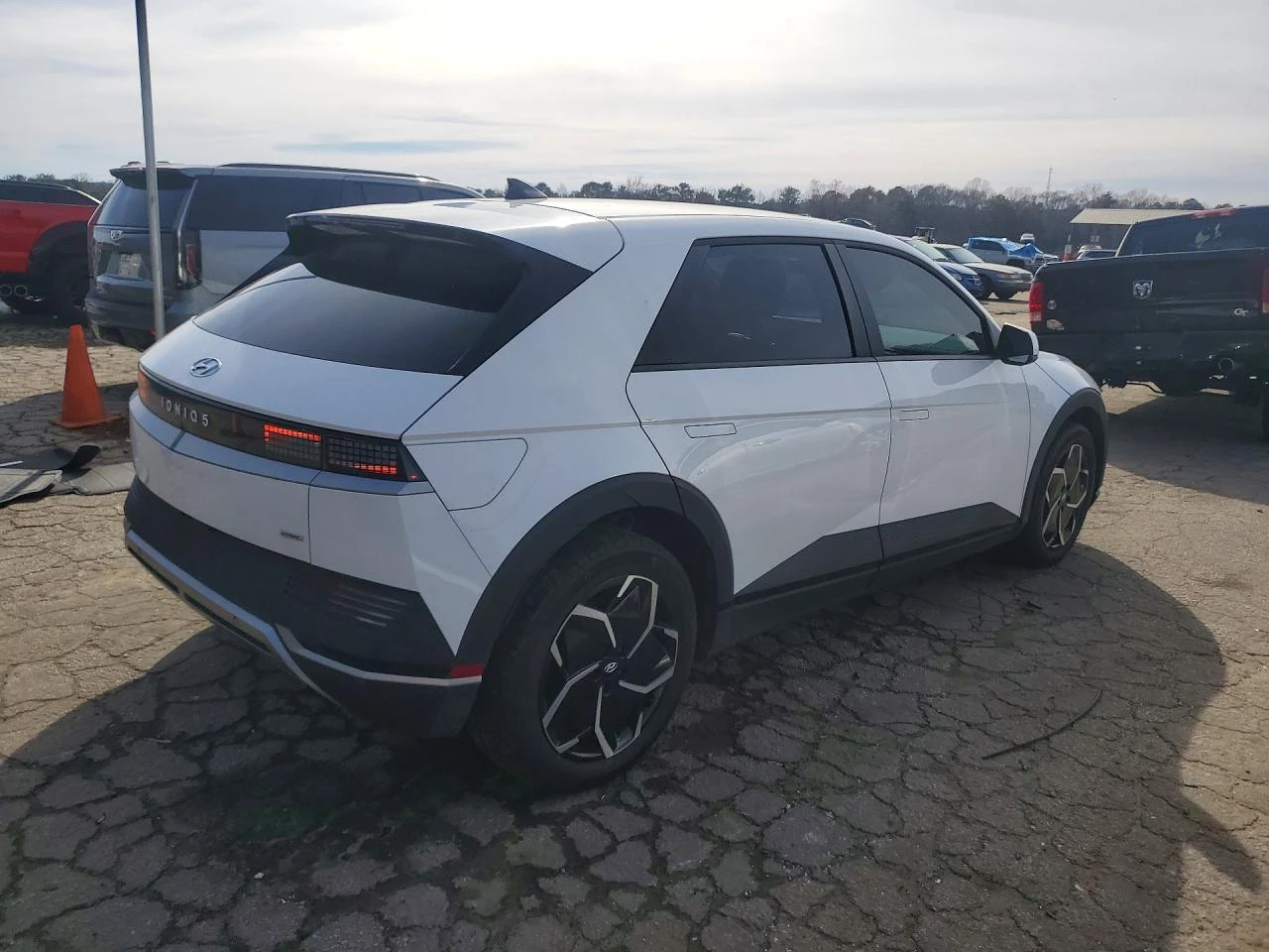 Hyundai Ioniq 5 SEL AWD, снимка 3 - Автомобили и джипове - 54557935