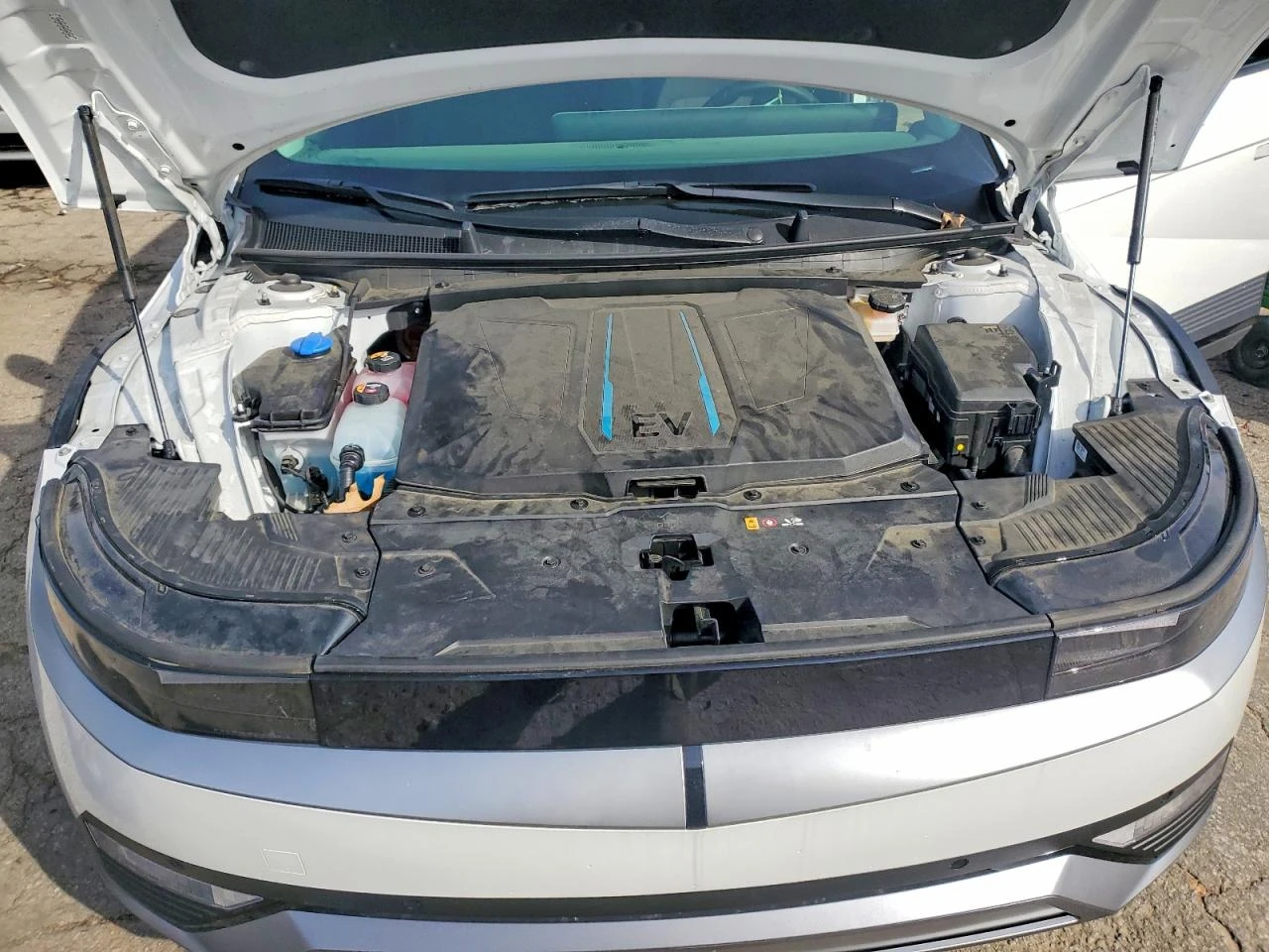 Hyundai Ioniq 5 SEL AWD, снимка 12 - Автомобили и джипове - 54557935
