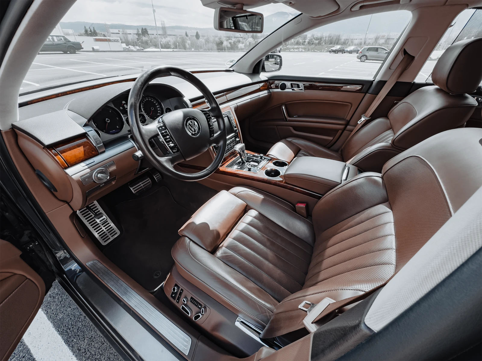 VW Phaeton, снимка 11 - Автомобили и джипове - 54602519