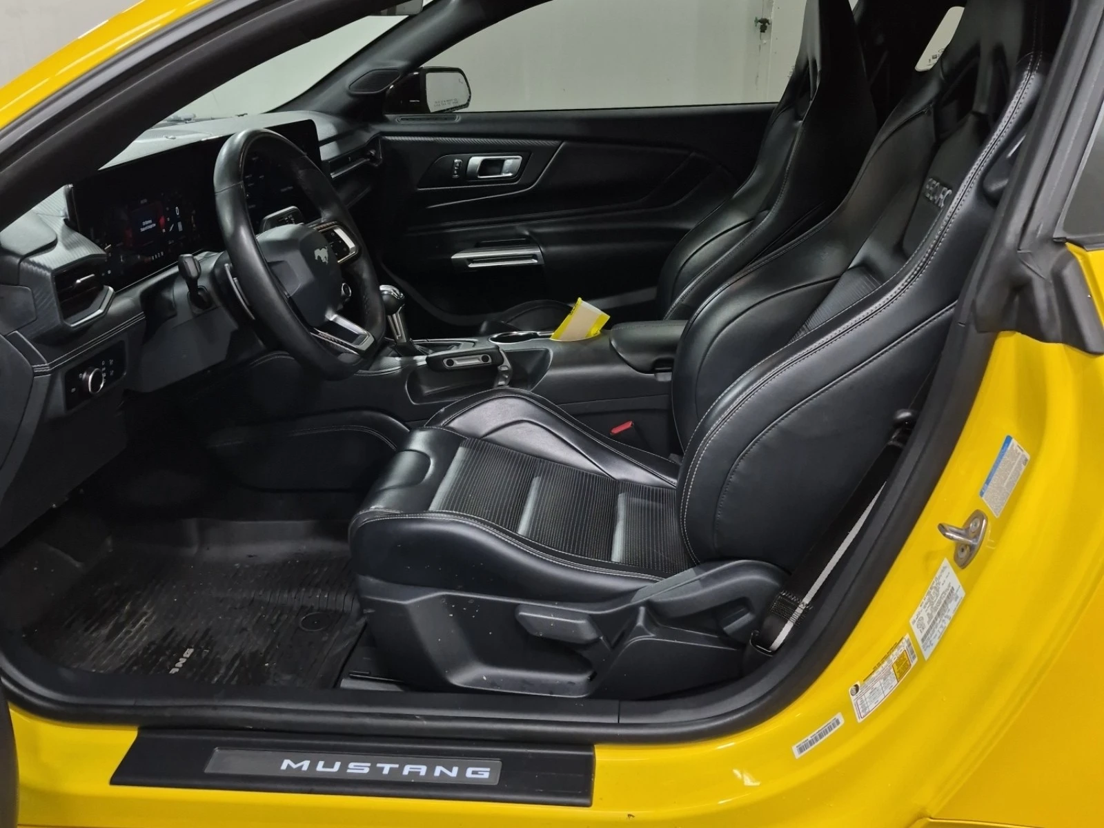Ford Mustang 5L 8cyl Rear Wheel Drive | Mobile.bg � ����������� 5
