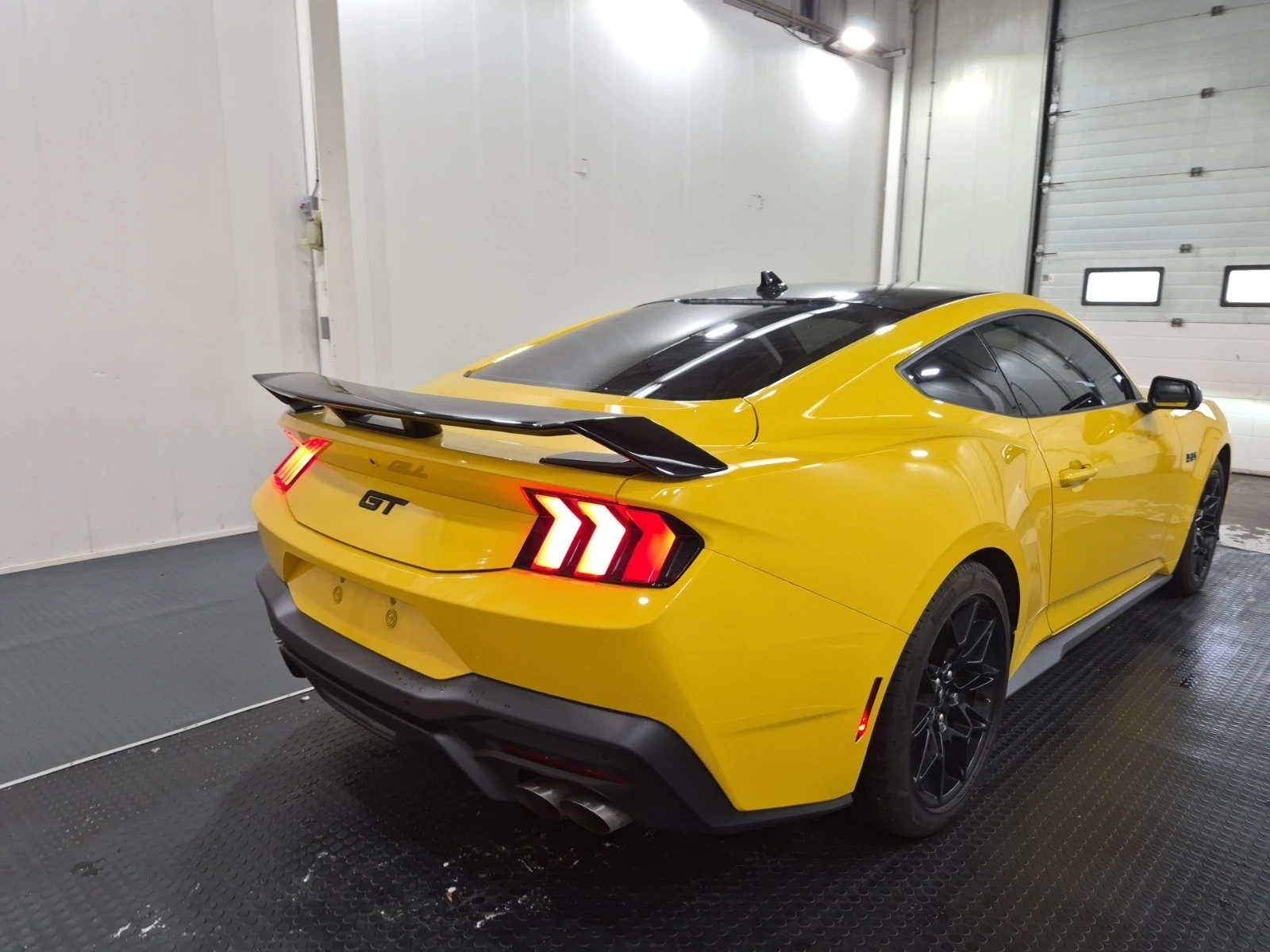 Ford Mustang 5L 8cyl Rear Wheel Drive | Mobile.bg � ����������� 3