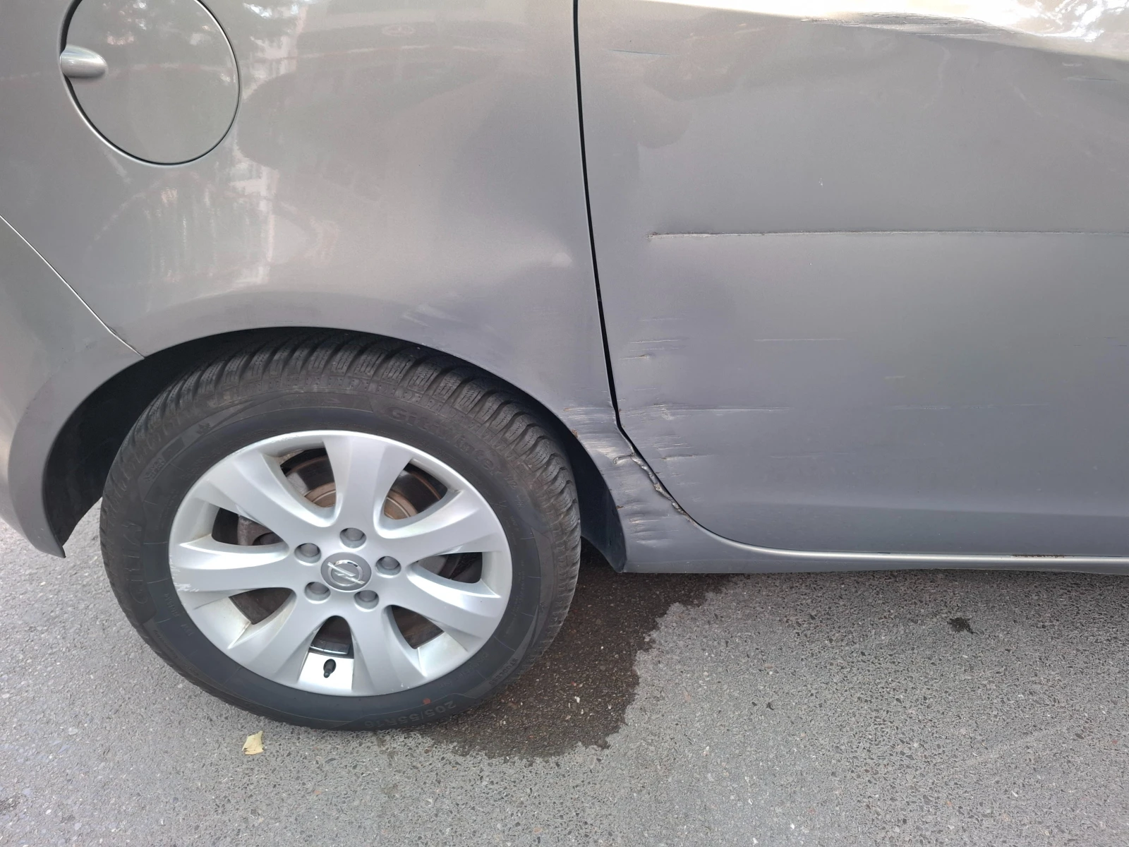Opel Meriva 1.3 / Euro 5, снимка 7 - Автомобили и джипове - 55076937