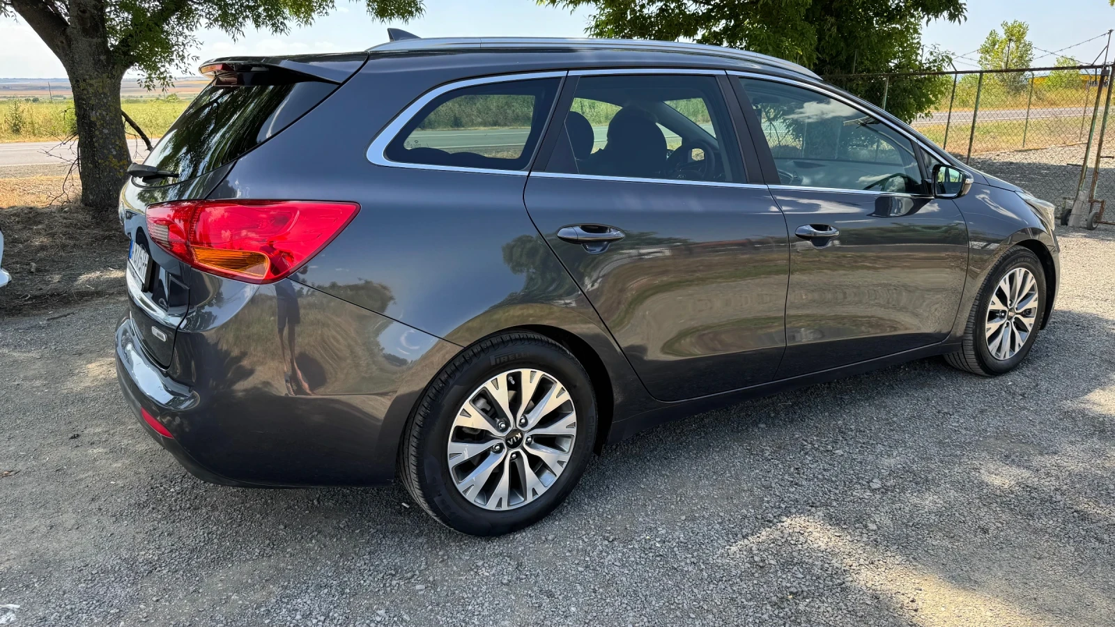 Kia Ceed 1, 6, снимка 3 - Автомобили и джипове - 55100610
