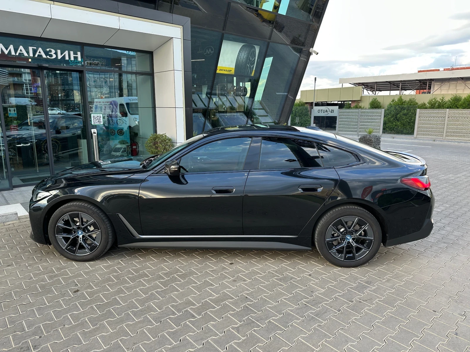 BMW i4 Edrive40* Gran Coupe* Shadow Line, снимка 8 - Автомобили и джипове - 55124372