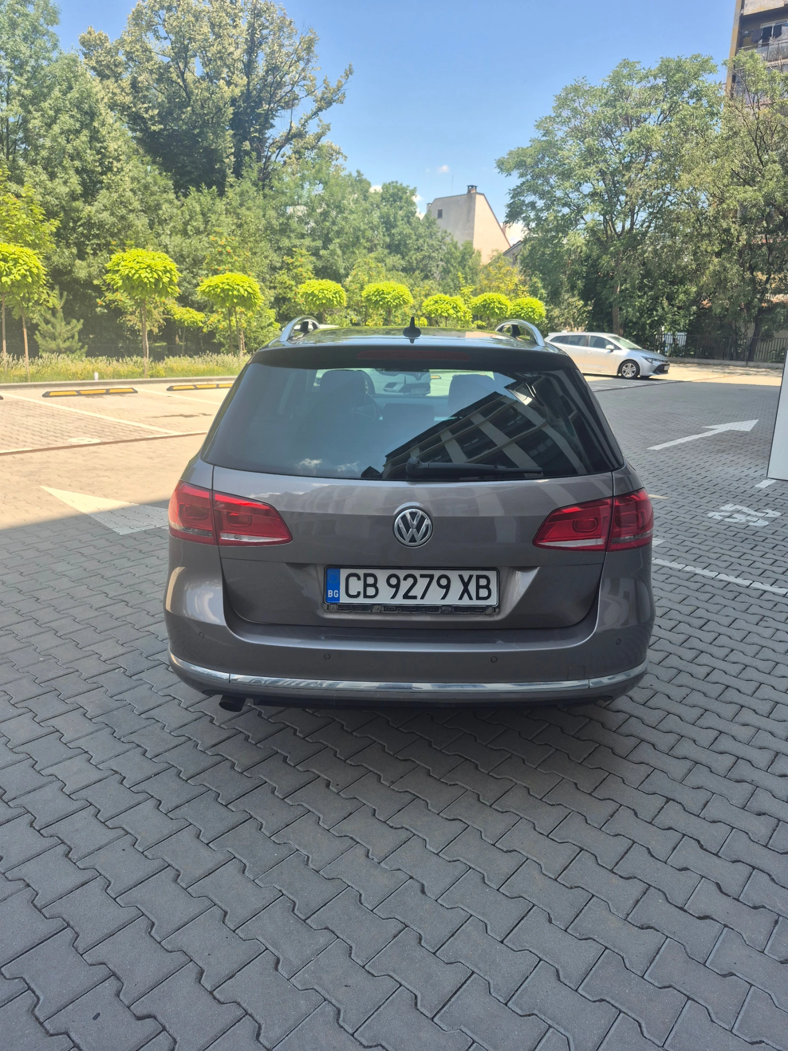 VW Passat, снимка 4 - Автомобили и джипове - 55249229