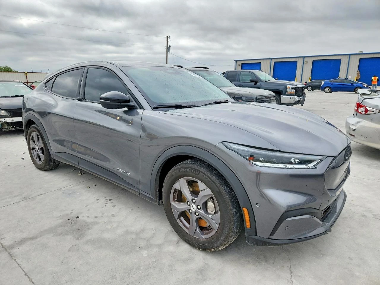 Ford Mustang Mach-E Select, снимка 4 - Автомобили и джипове - 55288851