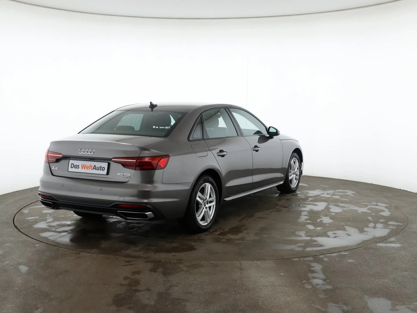 Audi A4, снимка 3 - Автомобили и джипове - 55526169