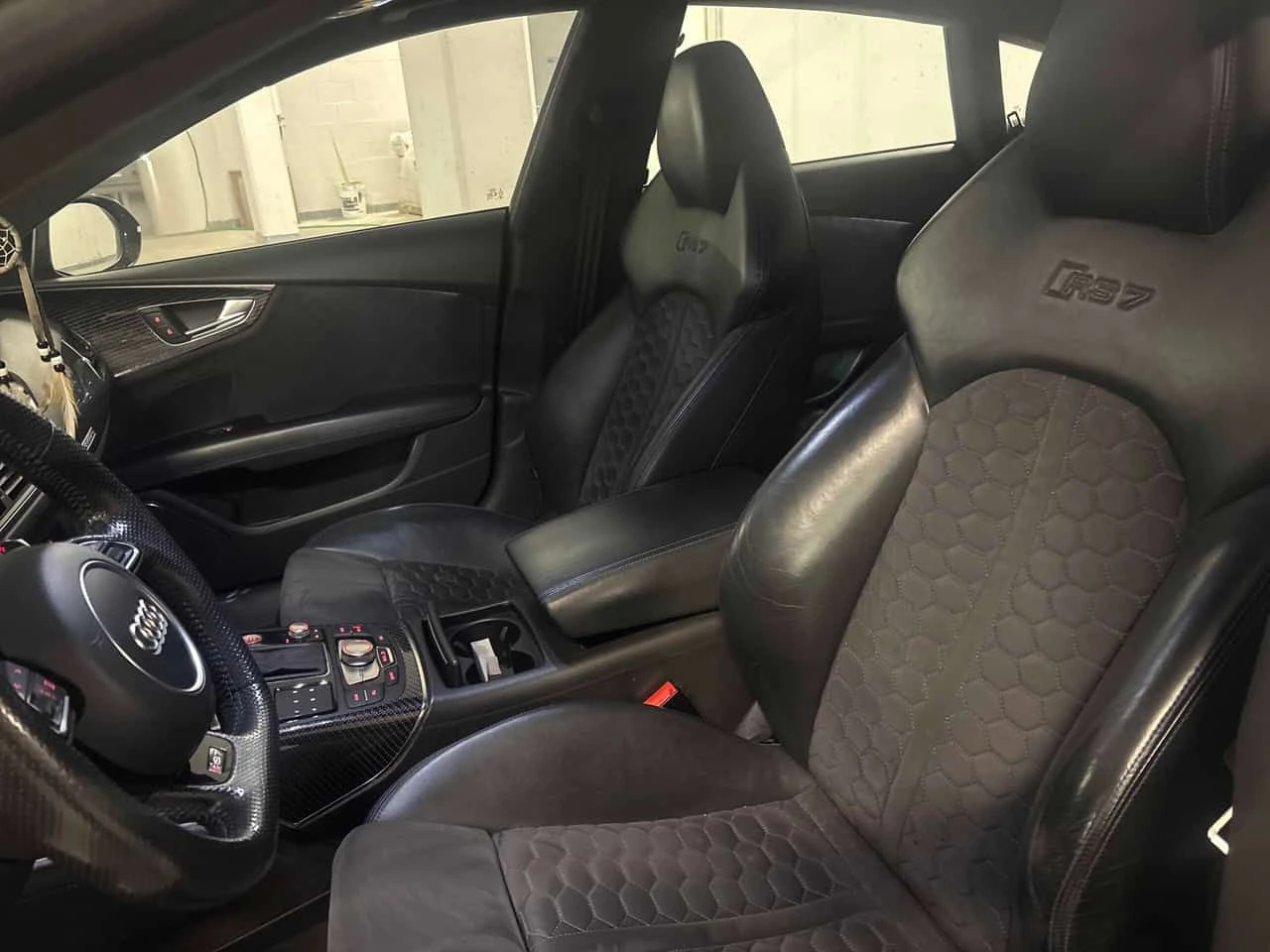 Audi Rs7 * performance * CARFAX * БЕЗ ПЪРВОНАЧАЛНА ВНОСКА, снимка 13 - Автомобили и джипове - 55477874