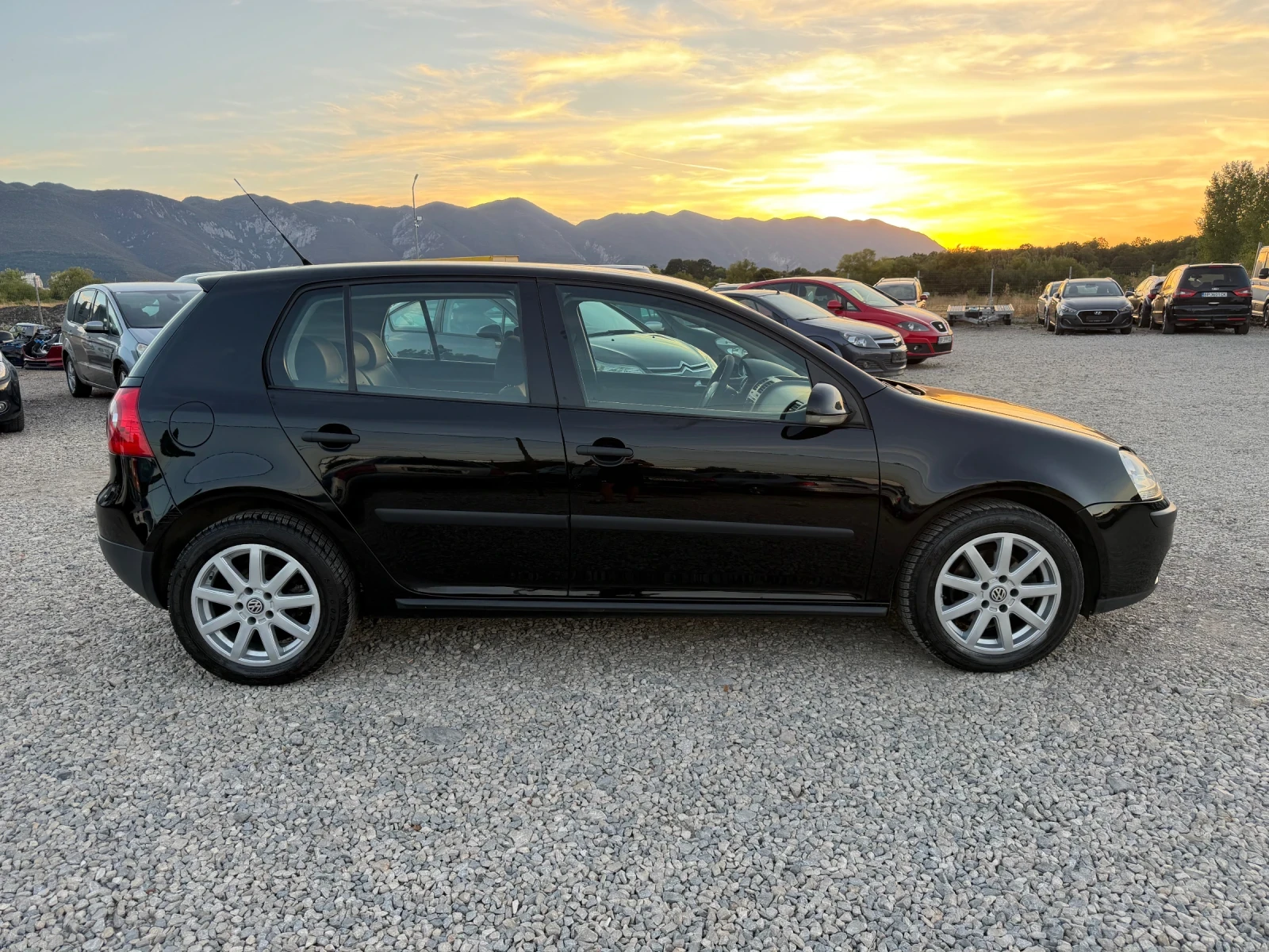 VW Golf 1.9TDI-90PS, снимка 4 - Автомобили и джипове - 55954984