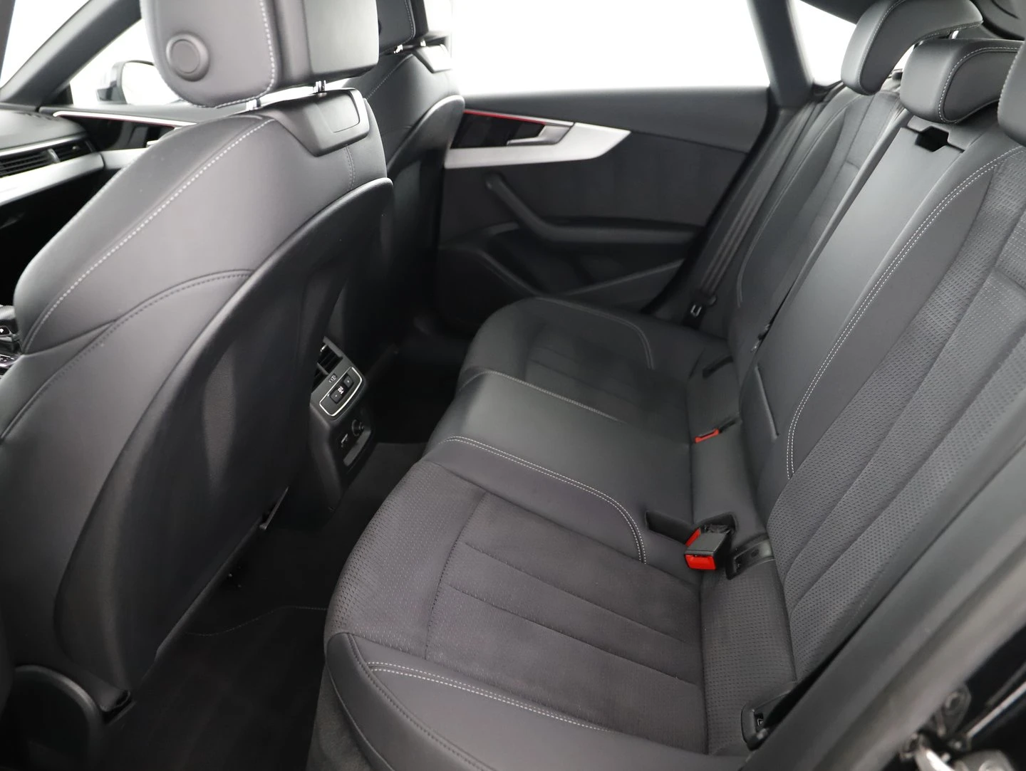 Audi A5 | Mobile.bg � ����������� 8