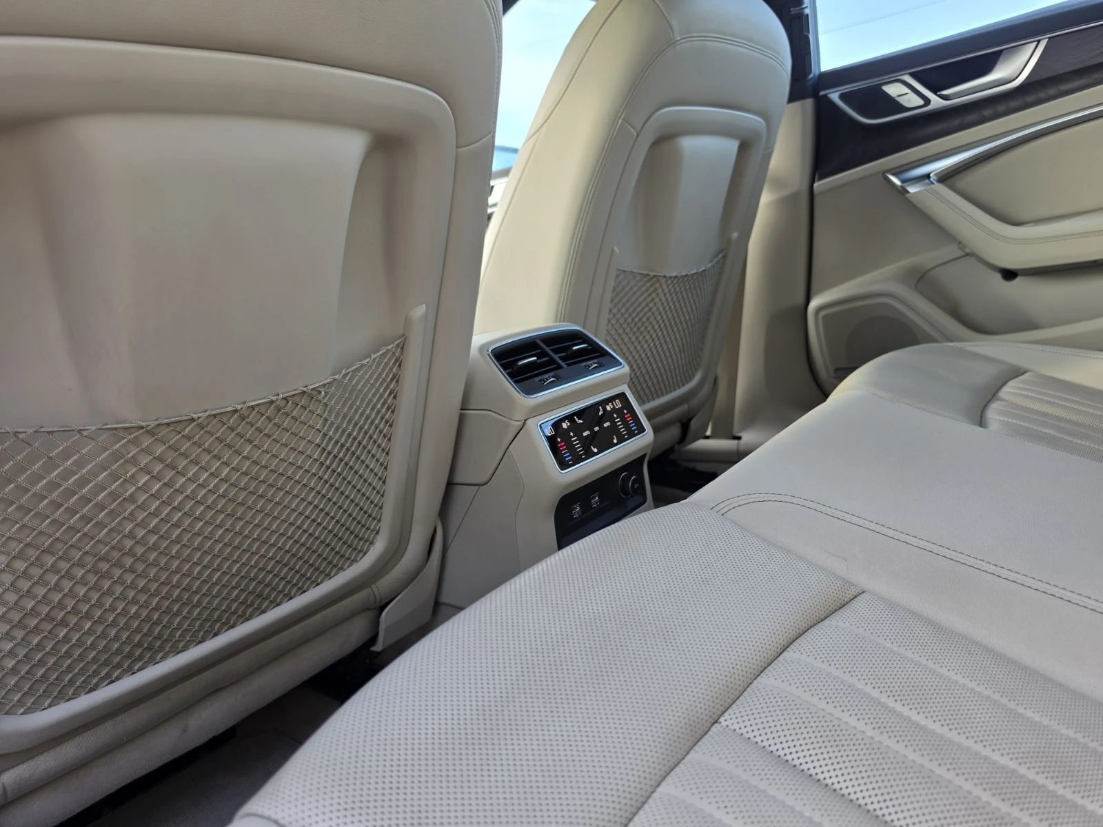 Audi A7 55 TFSI S LINE, снимка 12 - Автомобили и джипове - 56425615