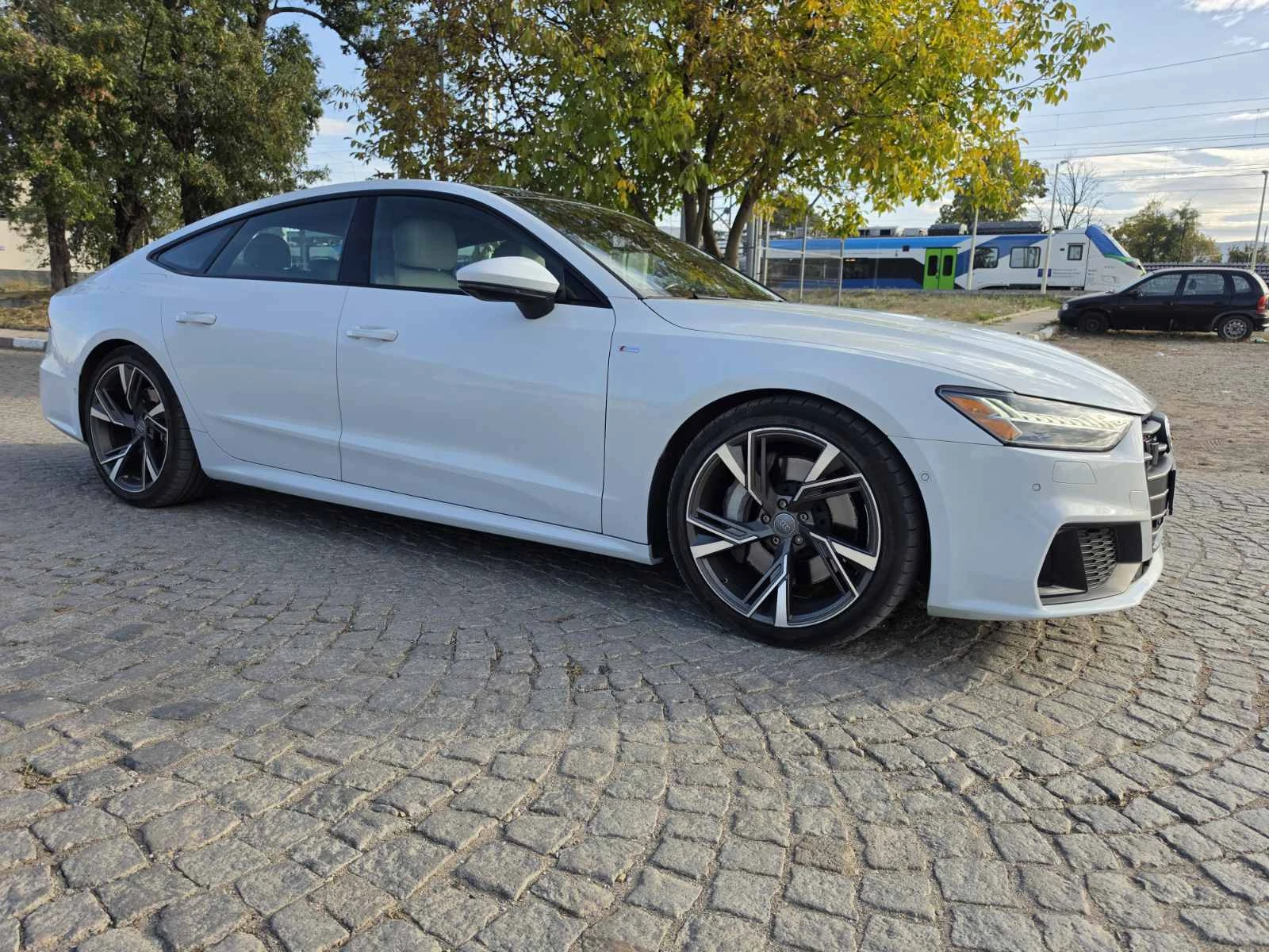 Audi A7 55 TFSI S LINE, снимка 3 - Автомобили и джипове - 56425615