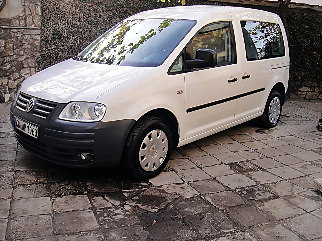VW Caddy 1.9 TDI ГЕРМАНИЯ, снимка 3 - Автомобили и джипове - 56661067
