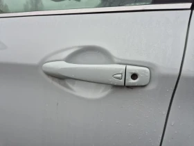 Nissan Qashqai 2.0i/4x4/АВТОМАТИК/ДИСТРОНИК/360 камПанорама/КОЖА , снимка 17