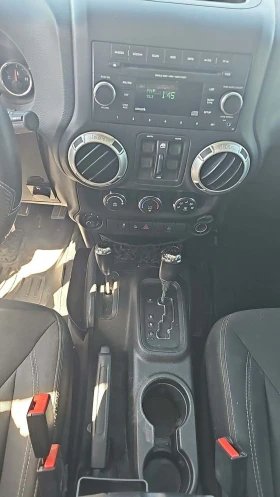 Jeep Wrangler 2016 Jeep Wrangler Unlimited Sahara | Mobile.bg    7