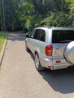 Toyota Rav4 2.0 D-4D 116 к.с. 4x4 - 7950 лв. - 45352663 13