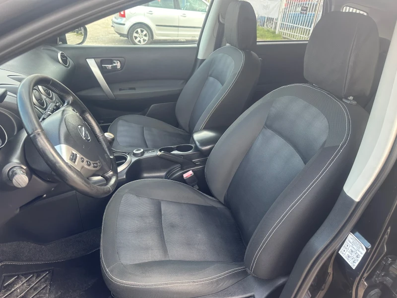 Nissan Qashqai 1.6 DCI NAVI 4X4, снимка 8 - Автомобили и джипове - 47923165