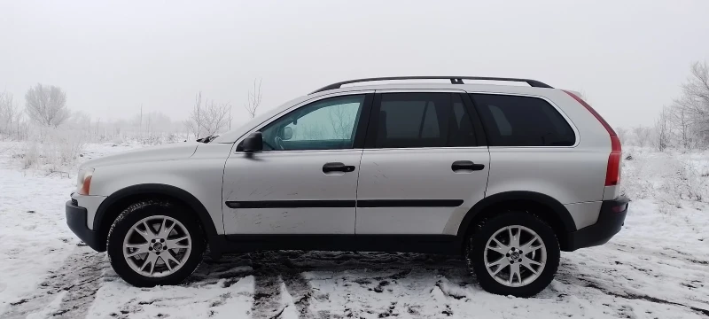 Volvo Xc90 D 5, снимка 3 - Автомобили и джипове - 48771480