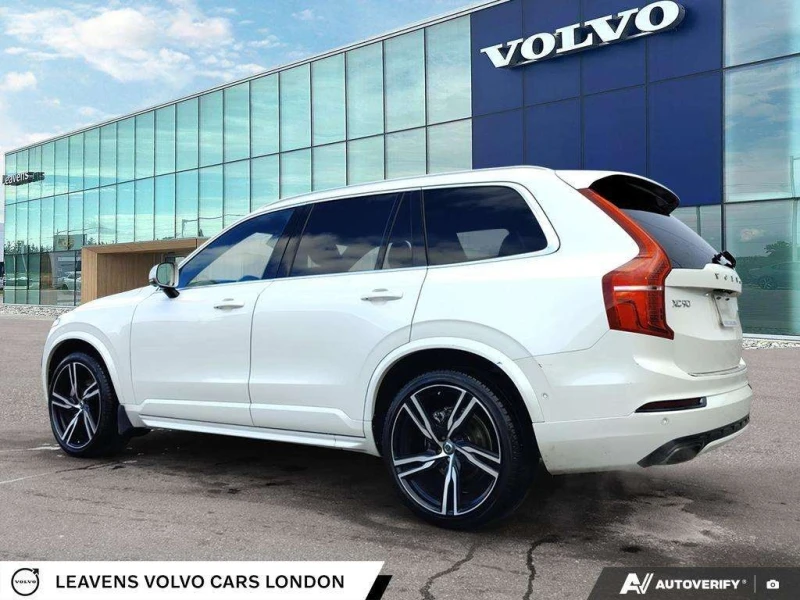 Volvo Xc90 SVR5 R Design  CARFAX, снимка 4 - Автомобили и джипове - 52577136