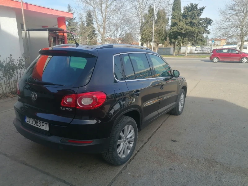 VW Tiguan 2.0 TDI, снимка 7 - Автомобили и джипове - 53224369