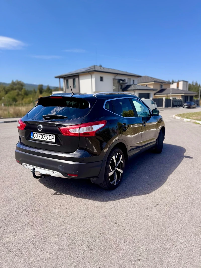 Nissan Qashqai 1.6 DCI ПАНОРАМА, снимка 6 - Автомобили и джипове - 53432892
