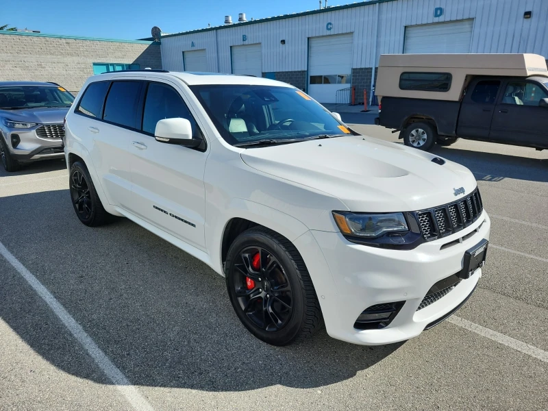 Jeep Grand cherokee SRT* 6.4* Подгрев* Обдух* Пано - 57500 лв. / 29399.28 € - 15397351 1