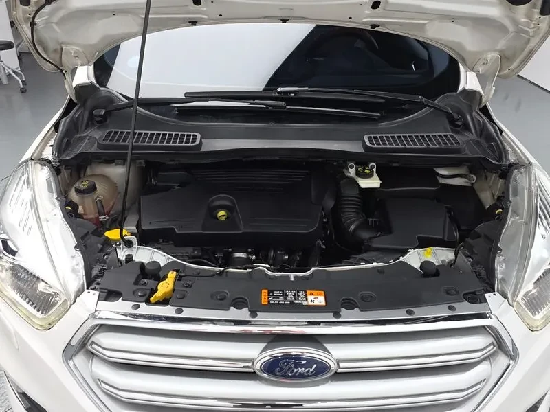 Ford Kuga 2Nd Generation 2.0 Diesel Trendy, снимка 6 - Автомобили и джипове - 55263727