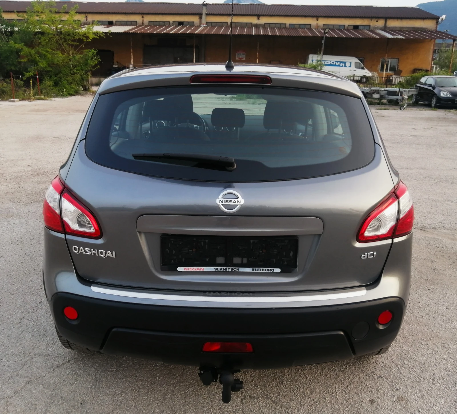 Nissan Qashqai 1.6 dci 4x4 131 к.с - изображение 4