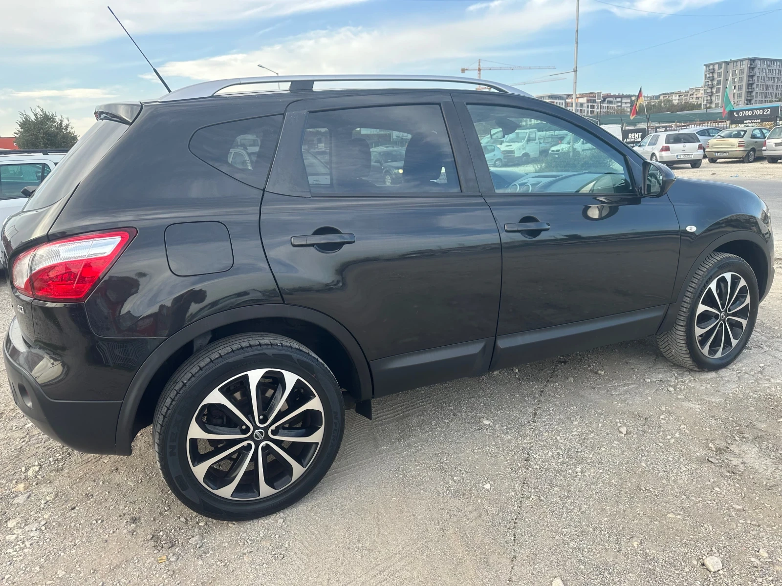 Nissan Qashqai 1.6 DCI NAVI 4X4 - изображение 6