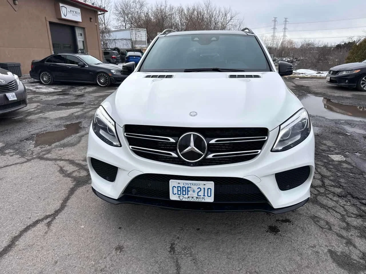 Mercedes-Benz GLE 350d  CARFAX, снимка 6 - Автомобили и джипове - 53977643