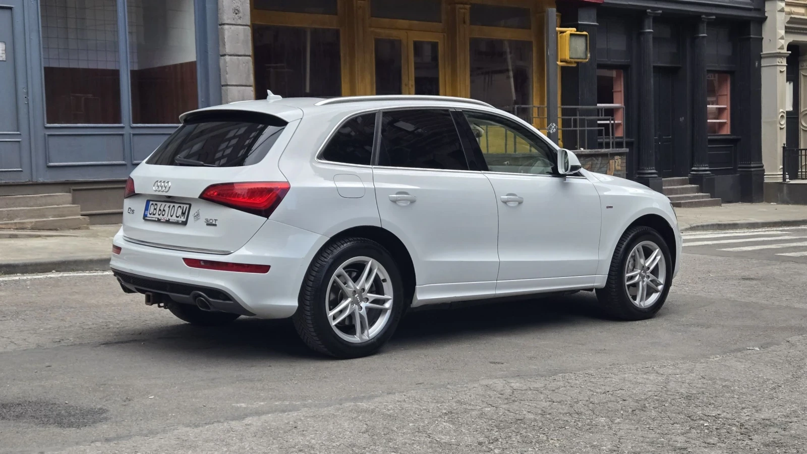 Audi Q5 3.0TFSI, снимка 7 - Автомобили и джипове - 55300387