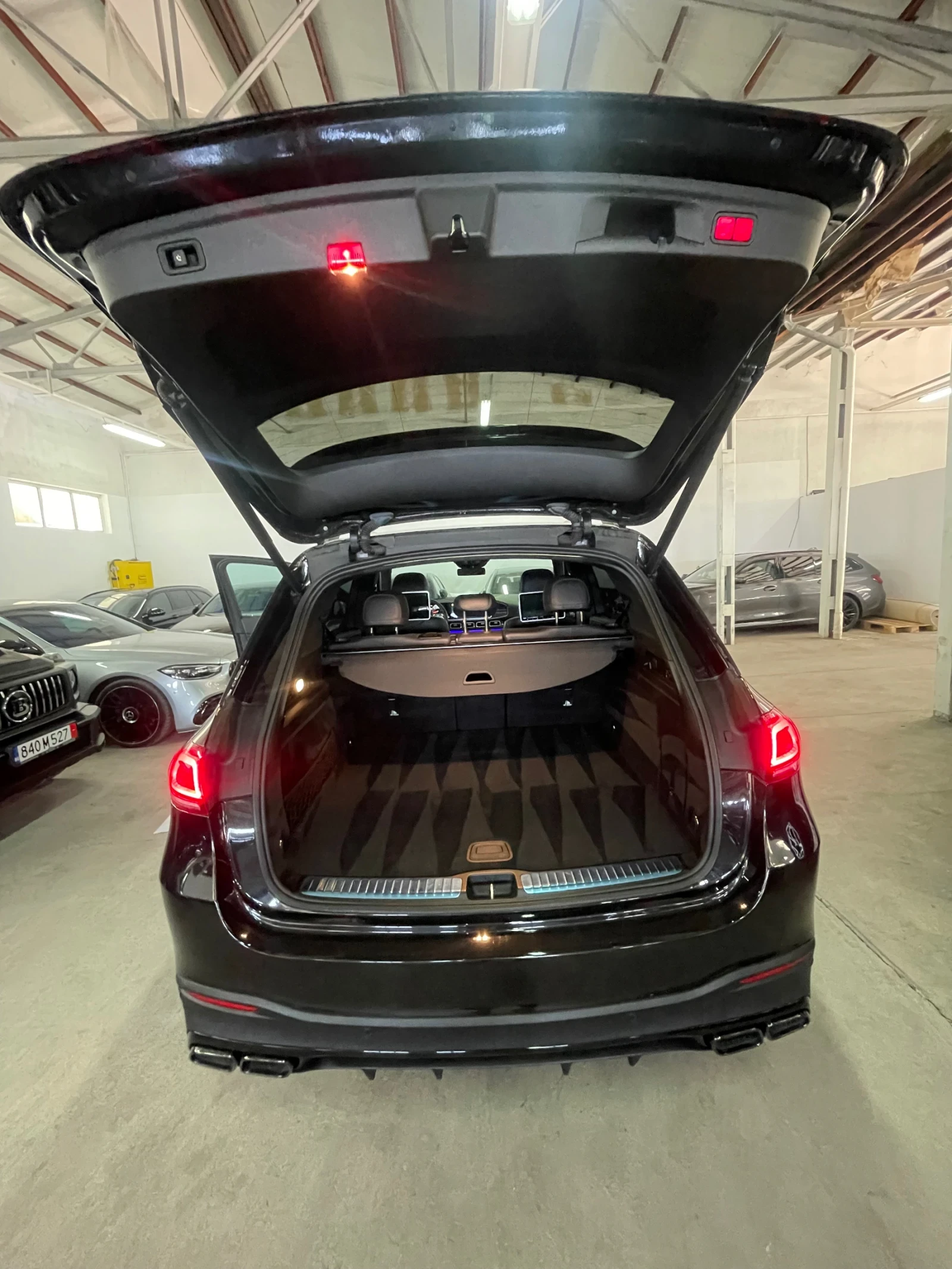 Mercedes-Benz GLE 400 D/AMG 6.3face/Burm/360/теглич/подгр/панор/head-up/, снимка 15 - Автомобили и джипове - 55451166