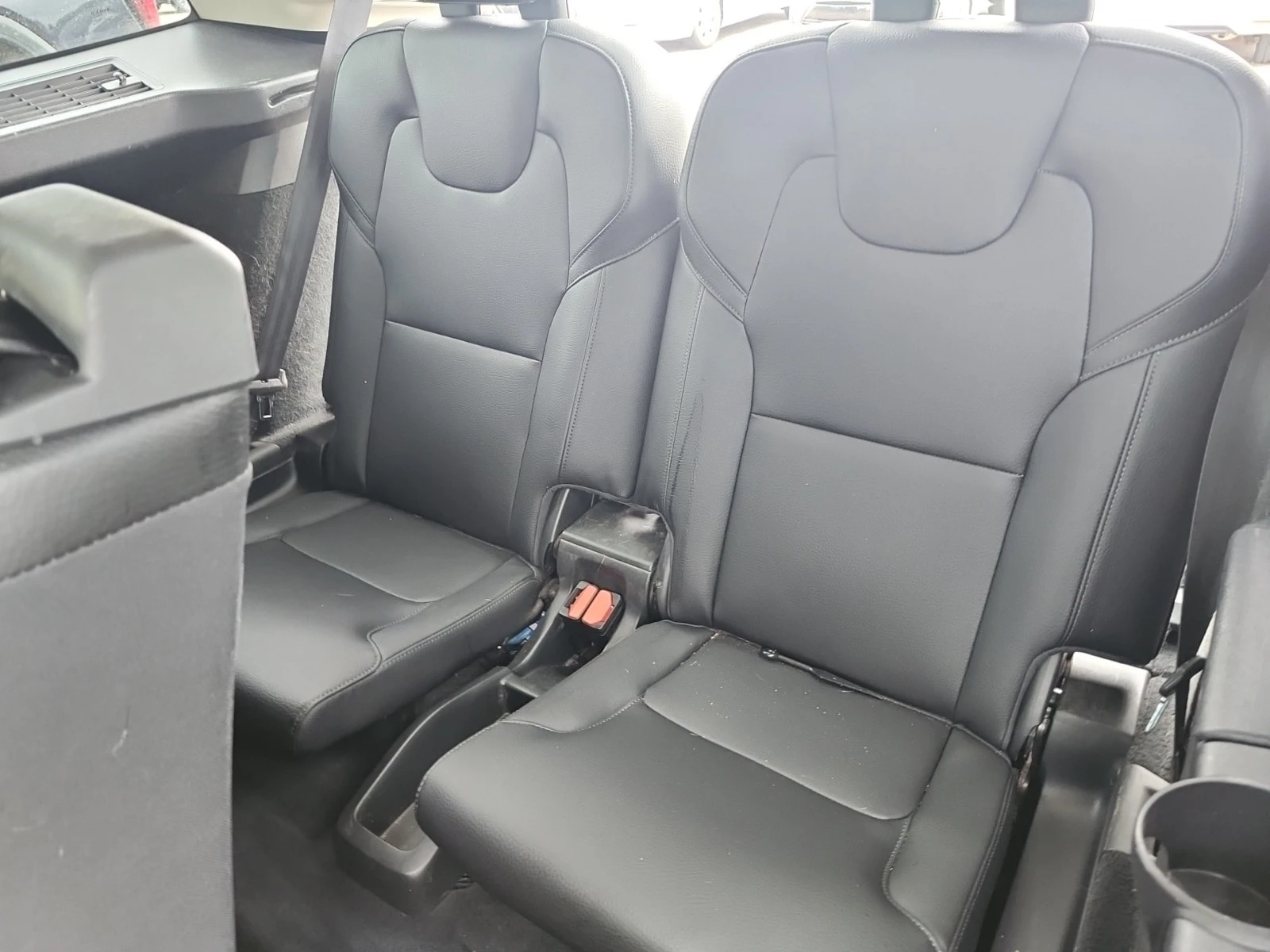 Volvo Xc90  MOMENTUM / DISTRONIC / MEMORY / PANO , снимка 15 - Автомобили и джипове - 56073343