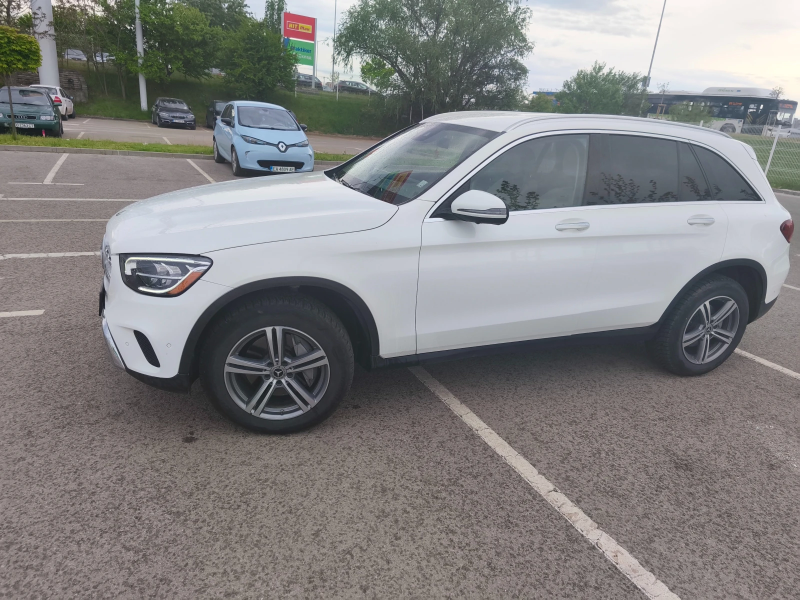 Mercedes-Benz GLC 300 2.0, снимка 2 - Автомобили и джипове - 56158283