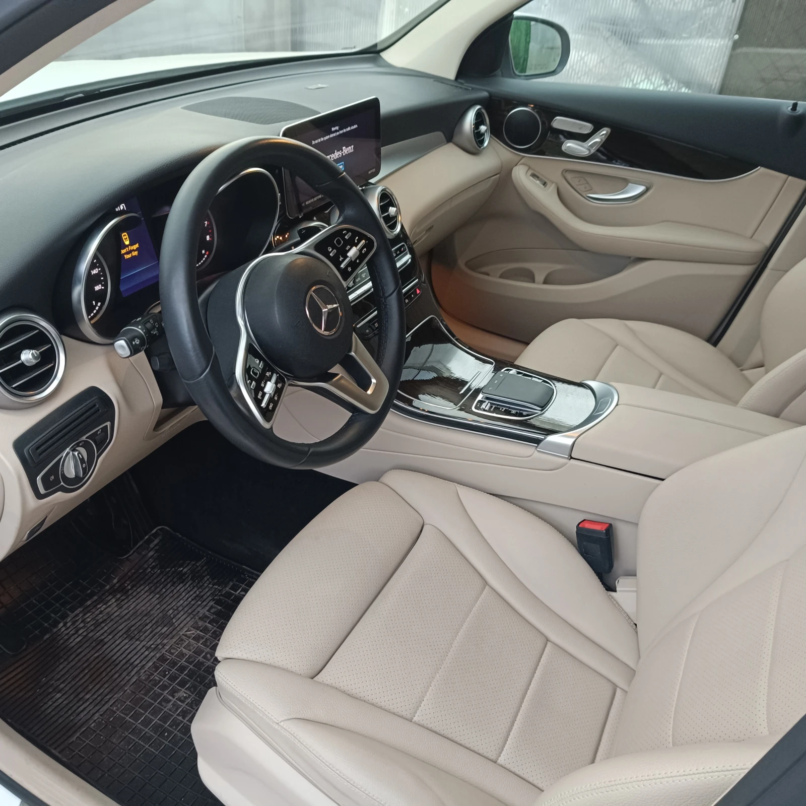 Mercedes-Benz GLC 300 2.0, снимка 5 - Автомобили и джипове - 56158283