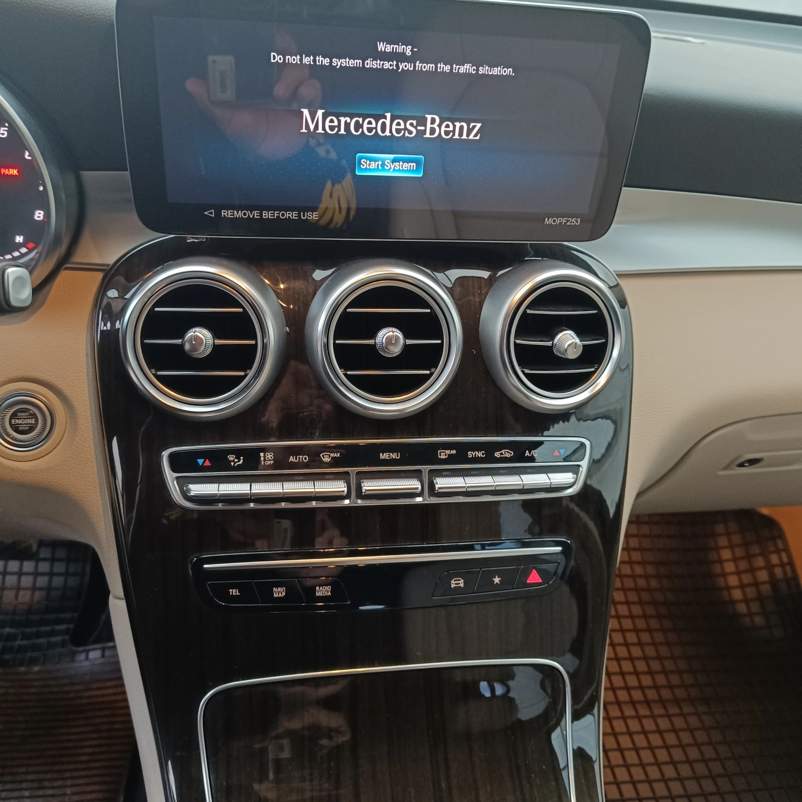 Mercedes-Benz GLC 300 2.0, снимка 7 - Автомобили и джипове - 56158283
