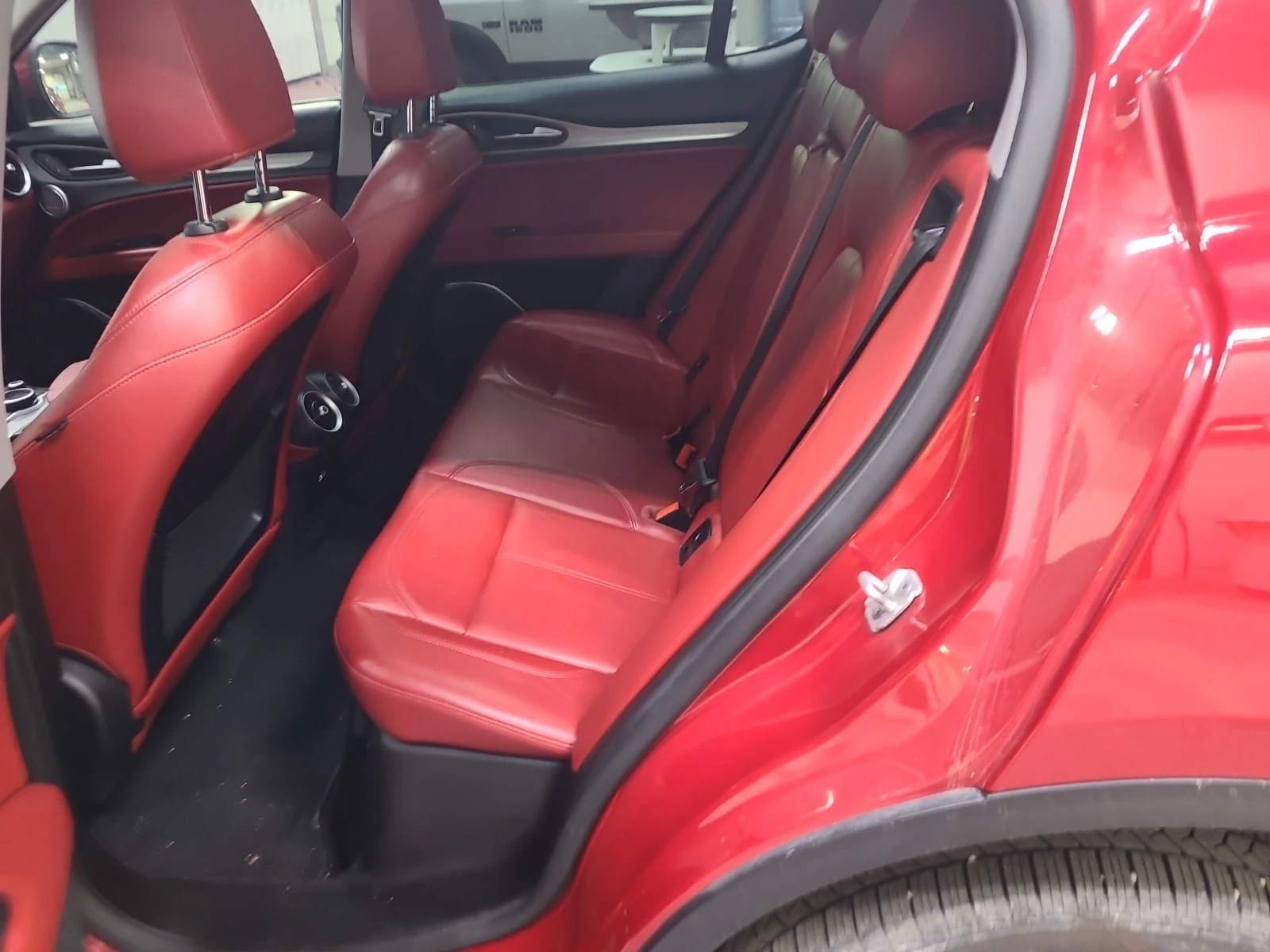 Alfa Romeo Stelvio SPORT  | Mobile.bg � ����������� 13
